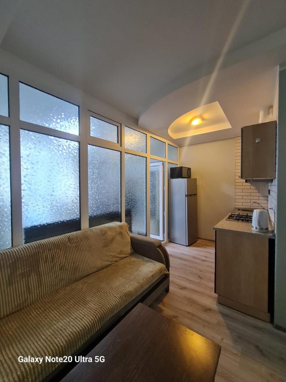 Yalcin Star Residence Apartment 300 Batumi Exteriör bild